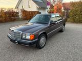 Mercedes-Benz 190 - Mercedes-Benz 190 mit Diesel-Antrieb