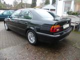 BMW 525i Exclusive, Schalter, 2. Hand - gebrauchte BMW 525 aus dem Jahr 2002