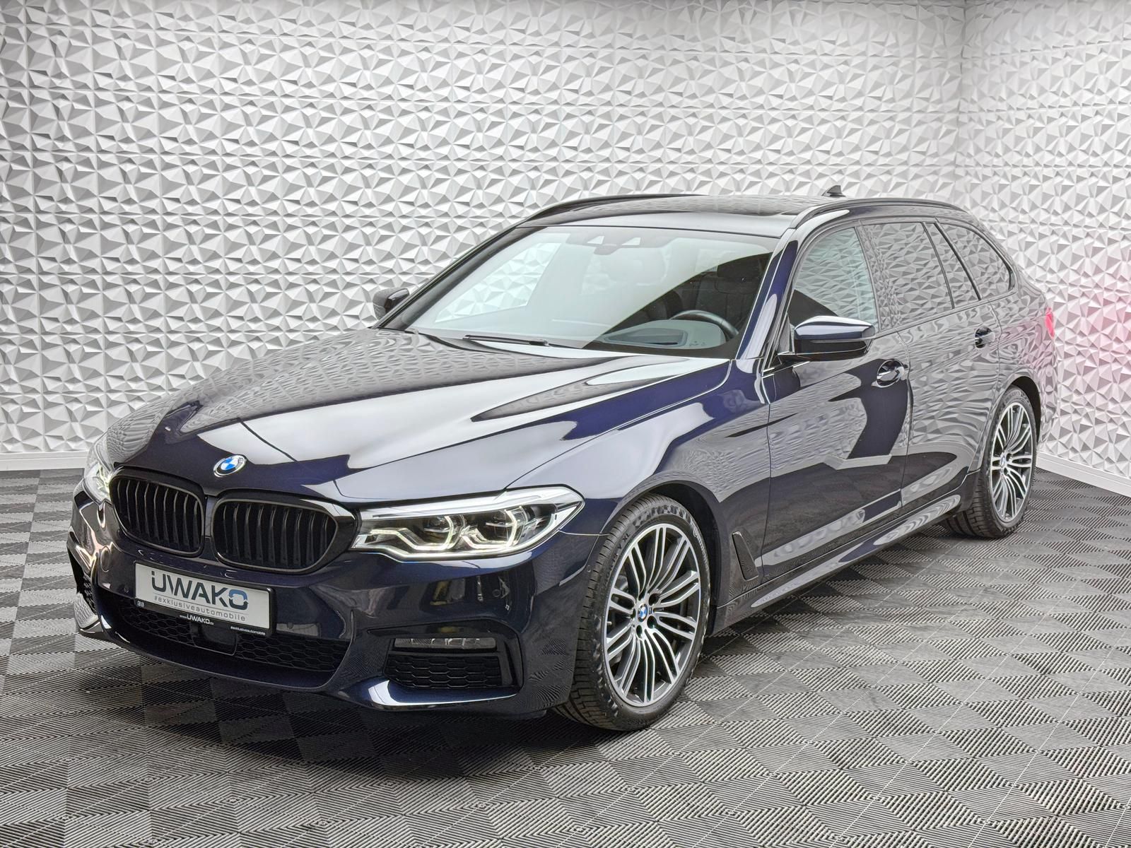 Fahrzeugabbildung BMW 520d M-PAKET/ACC/PANO/HUD/DA+/KEYL/LED/R-CAM/DAB