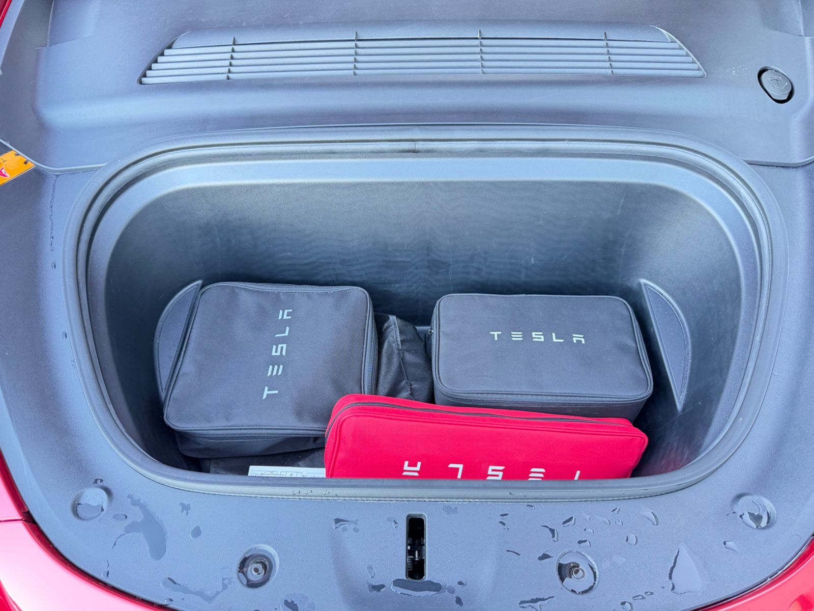 Tesla Model Y Long Range AMD RYZEN AHK 1. Hand foto 15