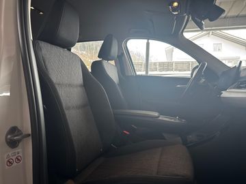 BMW iX1 xDrive30 DAB LED Komfortzg. Parkassistent