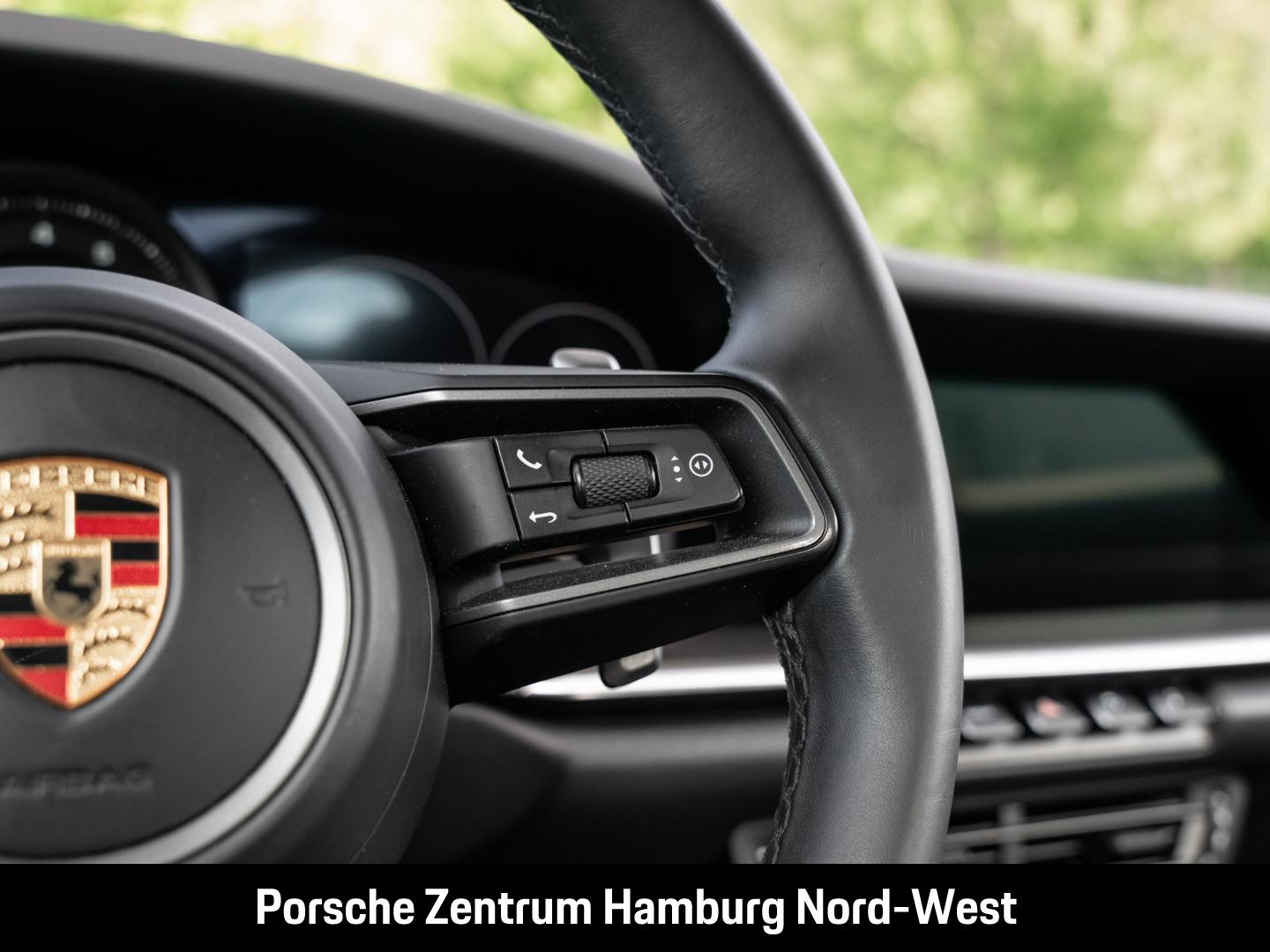 Porsche 992 (911) Carrera 4S Cabriolet BOSE SportDesign