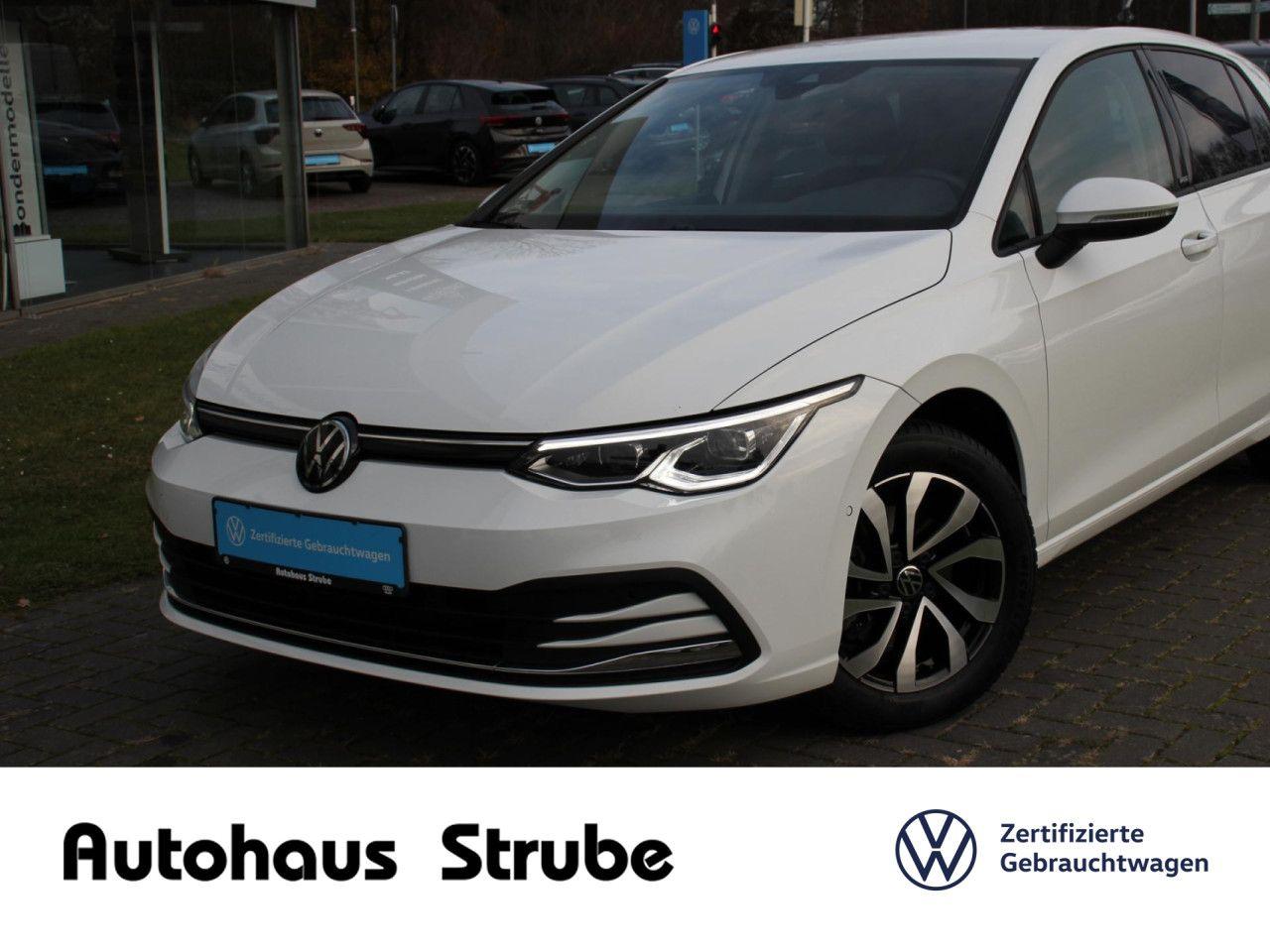 Volkswagen Golf VIII ACTIVE 1.5 TSI NAVI PRO IQ LIGHT