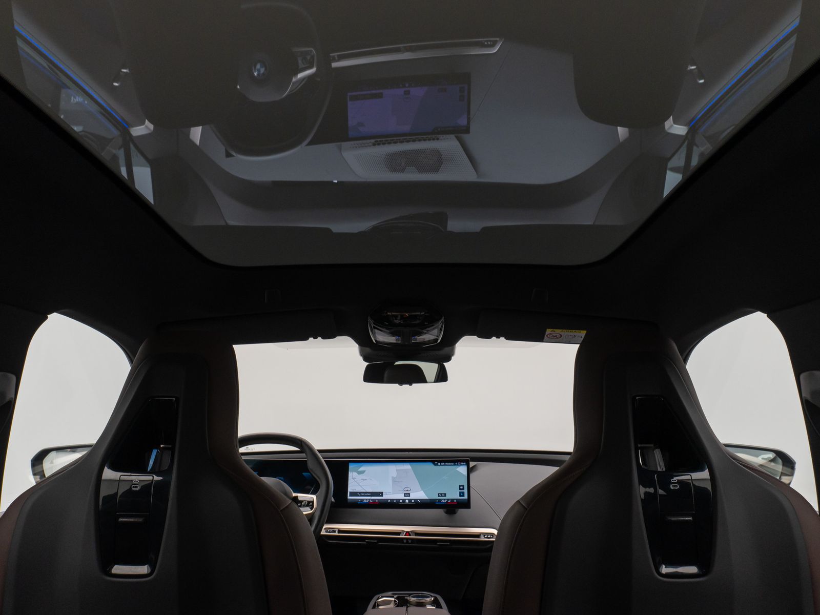 Fahrzeugabbildung BMW iX xD40 Panorama Kamera HiFi Komfort SkyLounge