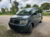 Volkswagen T5 Multivan Atlantis 2,5 TDI - Volkswagen T5 Multivan: Atlantis