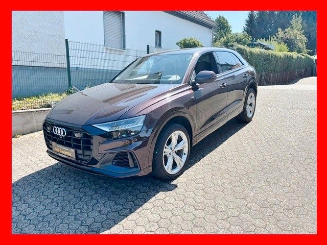 Audi Q8 - 1