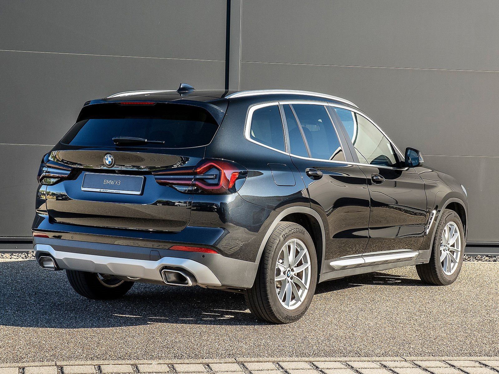 BMW X3 xDrive20d AHK HiFi DAB LED Kamera LED Sitzhei imagem 2
