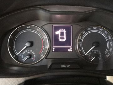 Skoda Scala 1.0 TSI DSG Tour *LED*SMARTLINK*SHZ*PDC*