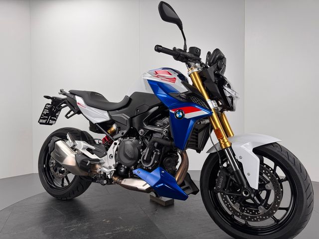 BMW F900 R *VOLLAUSSTATTUNG *NEUWERTIG