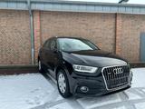 Audi Q3 2.0 TDI quattro ,S-line,Bi-Xenon,Keyless - gebrauchte Audi Q3 aus dem Jahr 2014