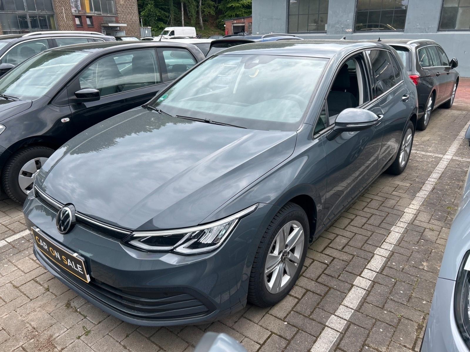 Volkswagen Golf VIII Lim. Life +ACC+ +NAVI+ +VIRTUAL+ +PDC+