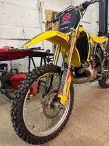 Suzuki RM250 - SUZUKI RM 250