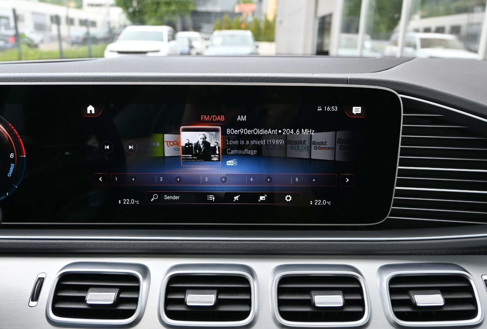 Fahrzeugabbildung Mercedes-Benz GLE 350 de 4MAT. AMG + NIGHT °ACC°AHK°PANO°HUD°