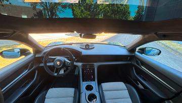 صورة مصغرة 35 لـ 2020 Porsche TAYCAN
