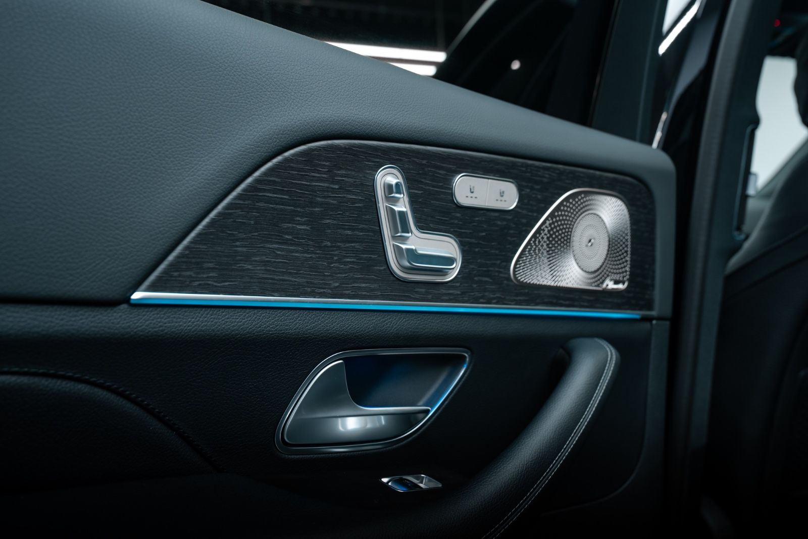 Fahrzeugabbildung Mercedes-Benz GLS 450 d 4MATIC MY26/BURMESTER 3D/ULTIMATE/VOLL