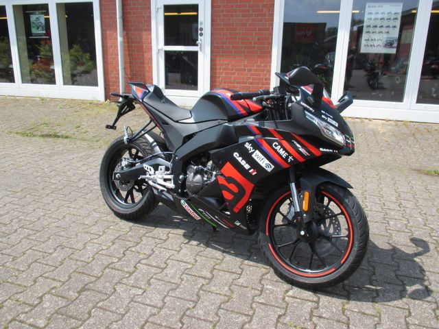 Aprilia RS 125 Replica