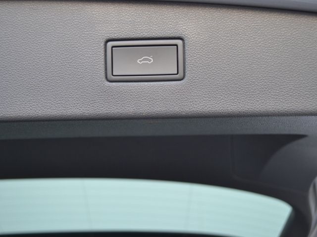 Tiguan Allspace 2.0 TDI 200 PS 4M DSG VOLL R-Lin