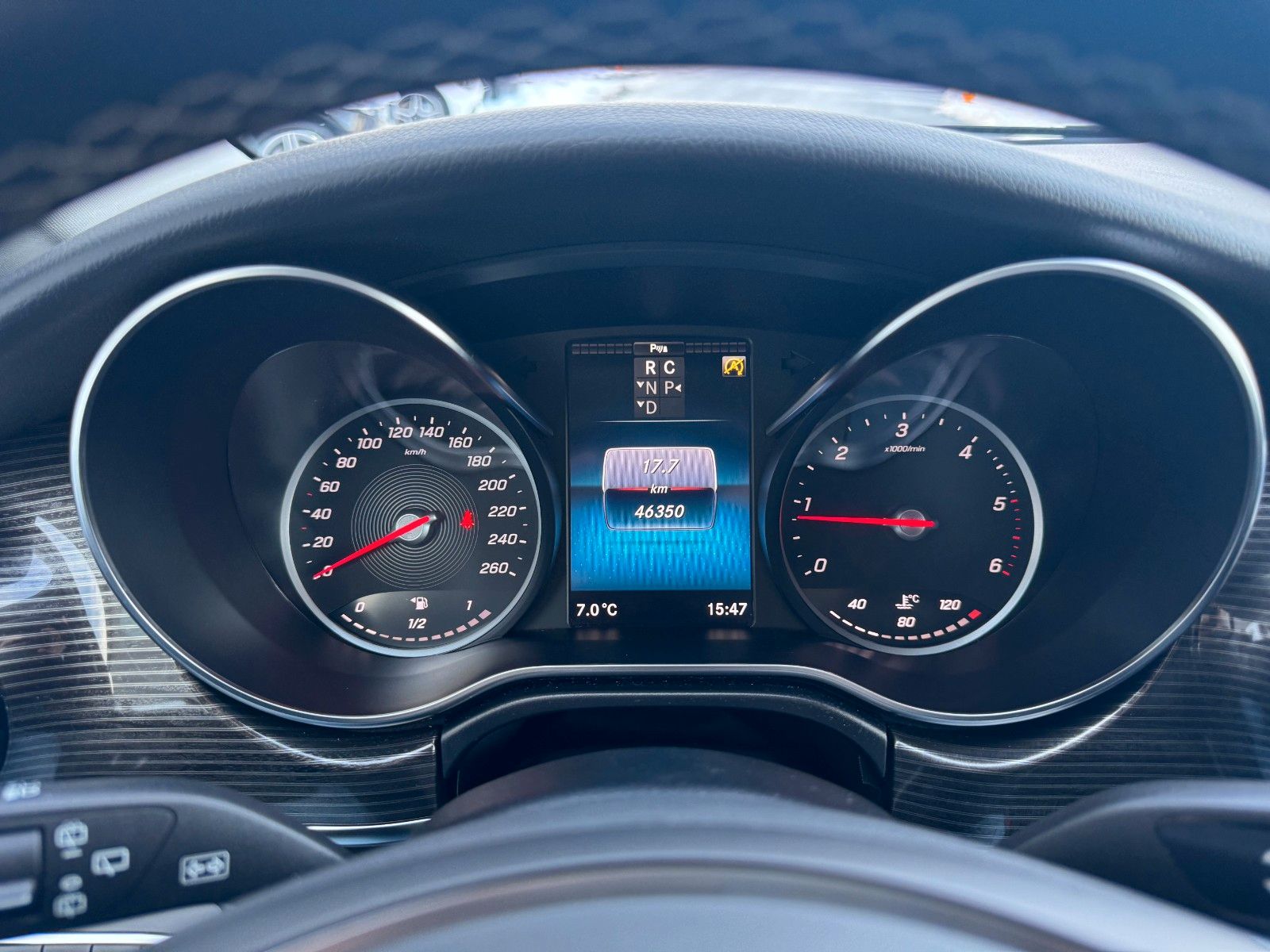 Fahrzeugabbildung Mercedes-Benz V 300 d 4MATIC AVA ED Extral Stdheiz 360Kam AHK