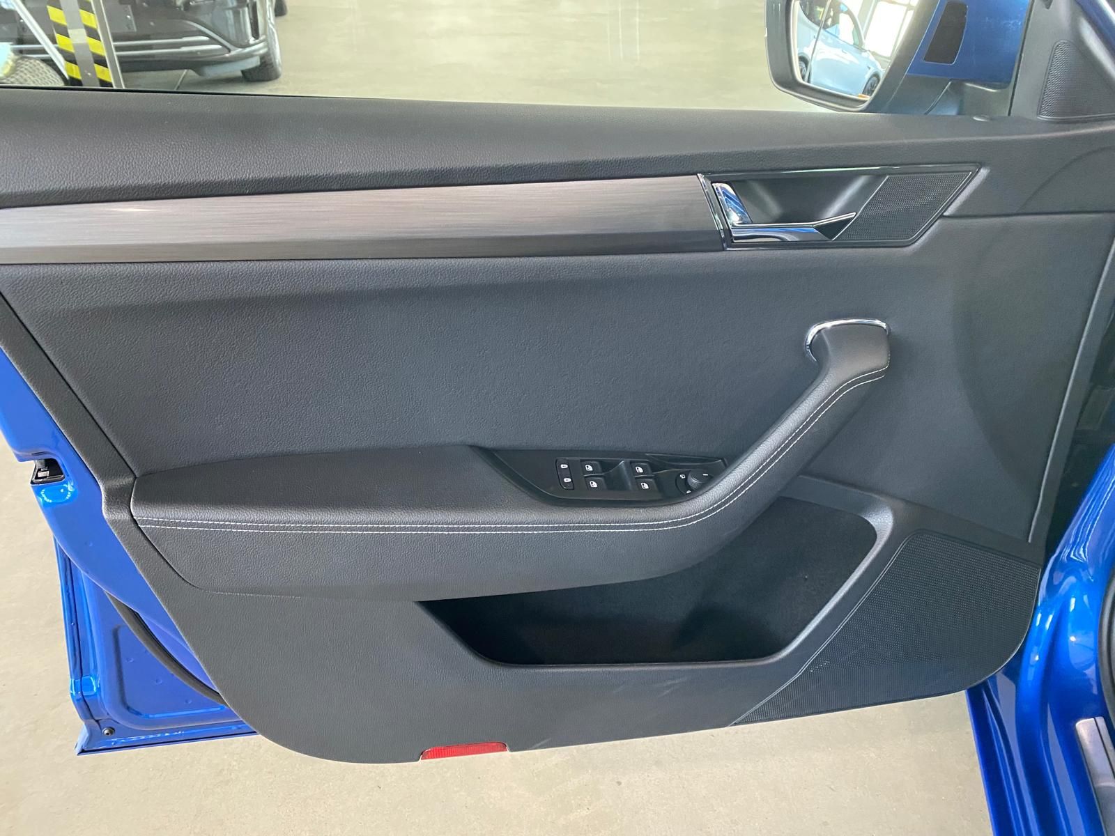 Fahrzeugabbildung SKODA Superb 2.0 TSI DSG 4x4 Style/STHZG/360/ACC/