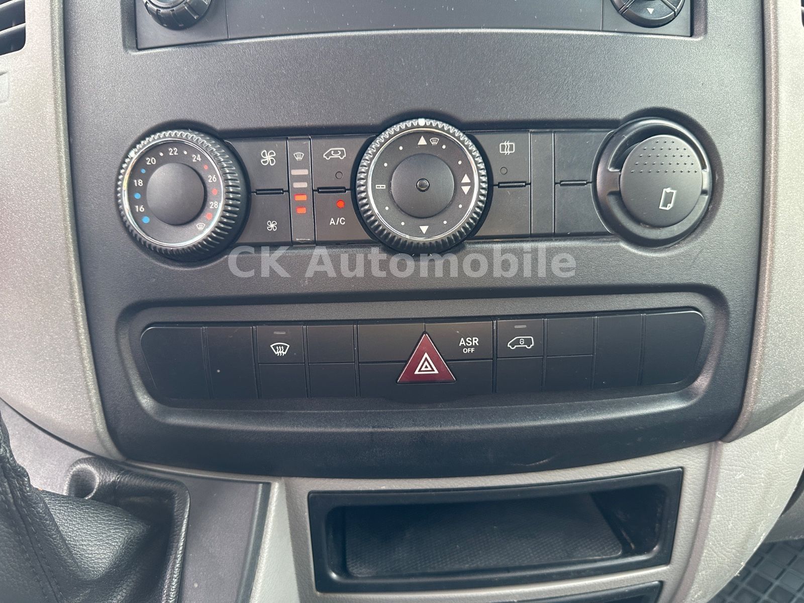 Fahrzeugabbildung Mercedes-Benz Sprinter II 316 CDI Pritsche Maxi Autom/AHK 3.5T