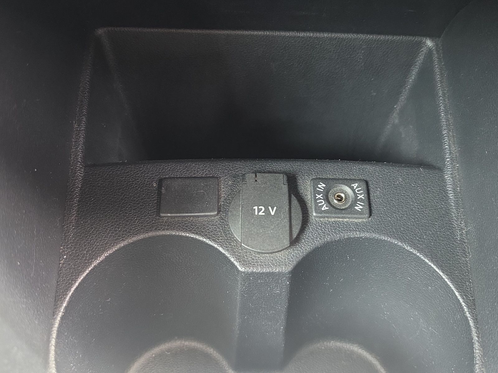 Fahrzeugabbildung Volkswagen Polo V Comfortline BlueMotion/BMT KLIMA SHZ TEMP