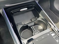 Fahrzeugabbildung Mercedes-Benz B 200 Progressive NAV+SHZ+PANO+KAM+AHK+PDC+MBUX