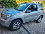 Toyota RAV 4 2.0-l-D-4D 4x4 - - Toyota aus 2004: Rav