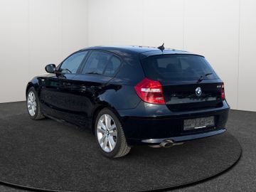 BMW 118 - 3