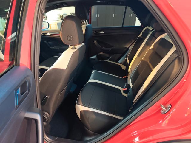 T-Roc Sport 4Motion *PANO*AHK*Kamera*Navi*APP