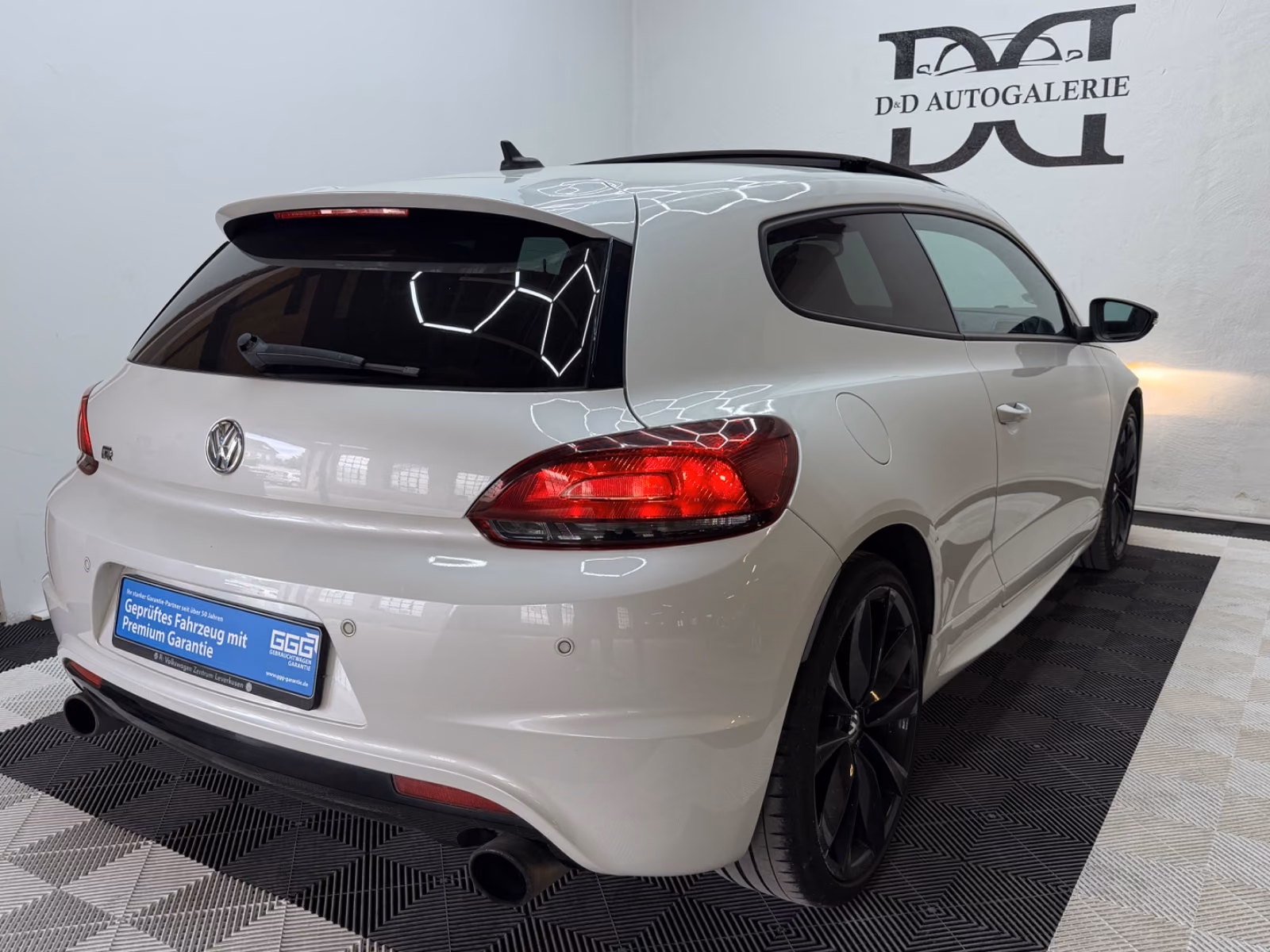 Volkswagen Scirocco R Schale|Pano|JP-328Ps|Klappen-AGA|DCC|