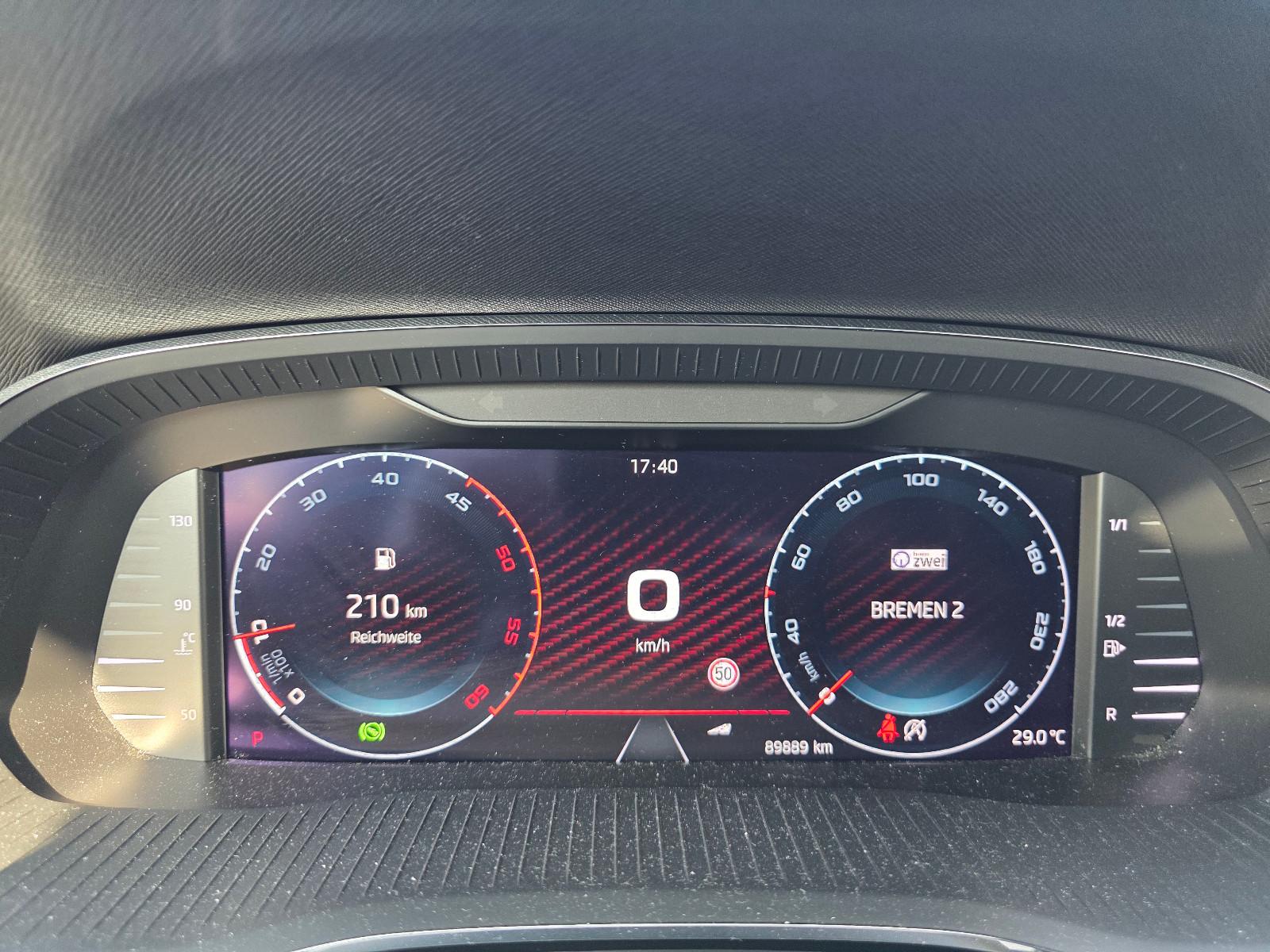 Skoda Octavia Combi RS Panorama Rückfahrkamera AHK, миниатюра 16