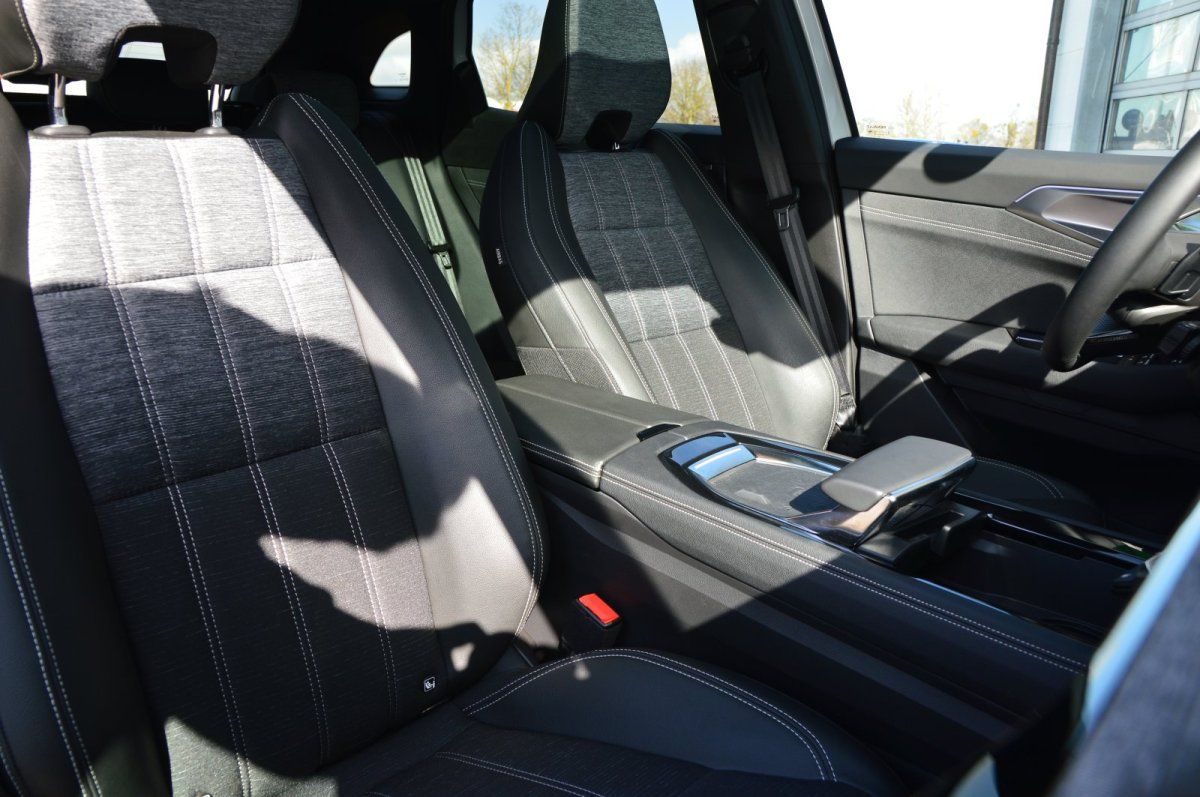 Fahrzeugabbildung Renault Austral Panoramadach Winterp. LED Techno