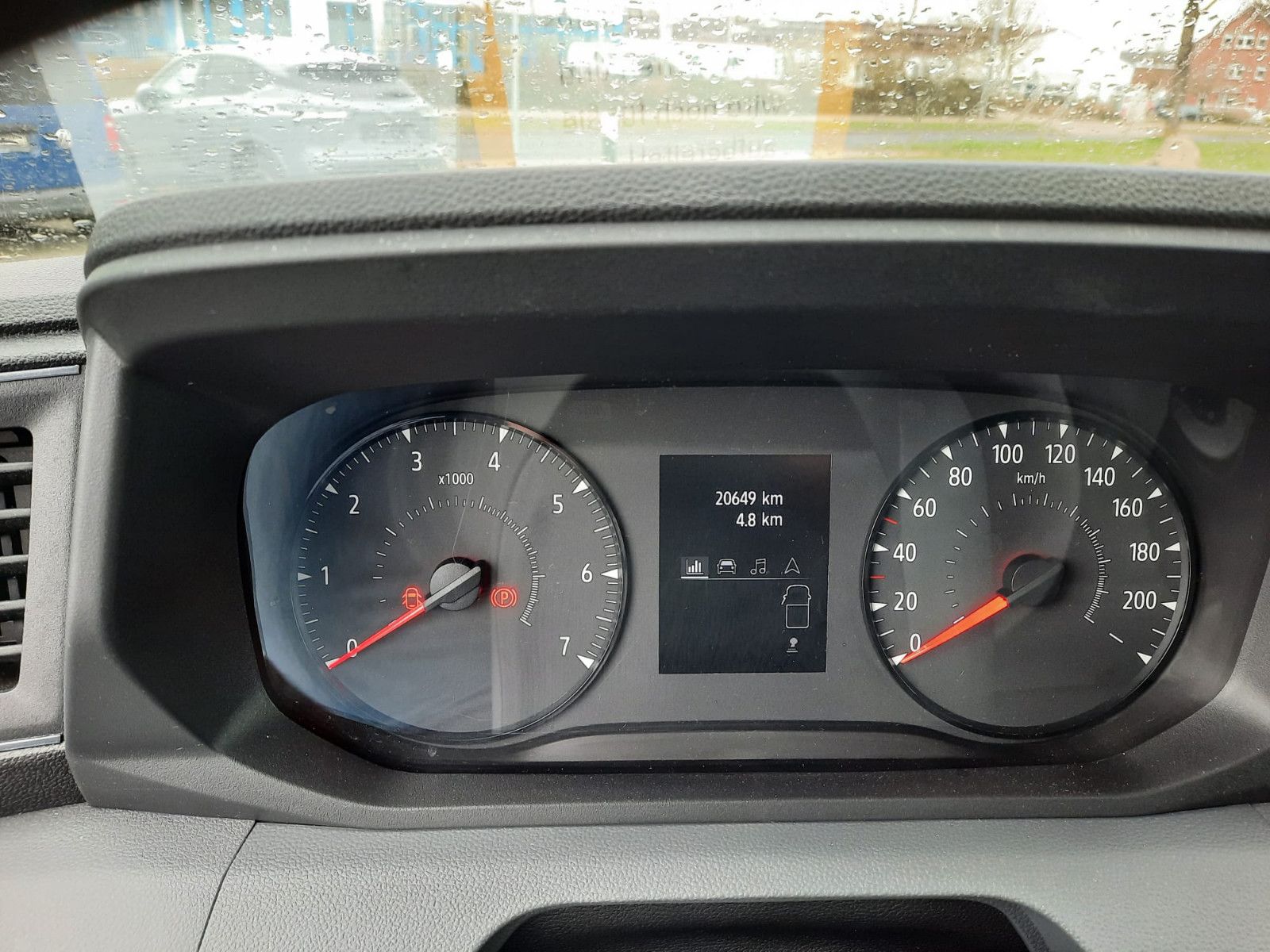 Fahrzeugabbildung Nissan Interstar Kastenwagen L3H2 150 dCi/Boden/4Season