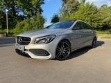 Mercedes-Benz CLA 220 SB AMG Pano Garantie