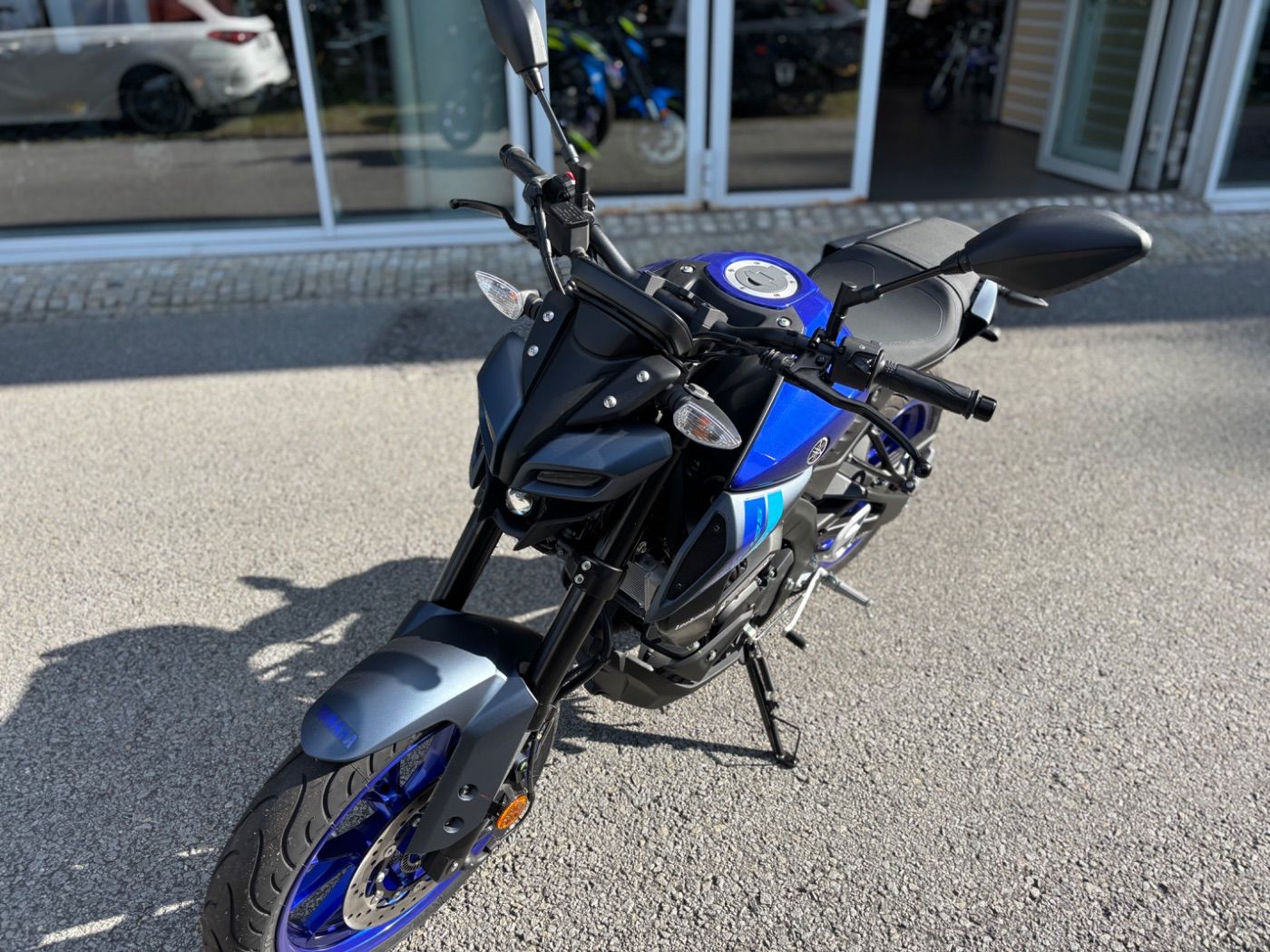 Fahrzeugabbildung Yamaha MT 125 Modell 2026 Herbst Deals auch in schwarz