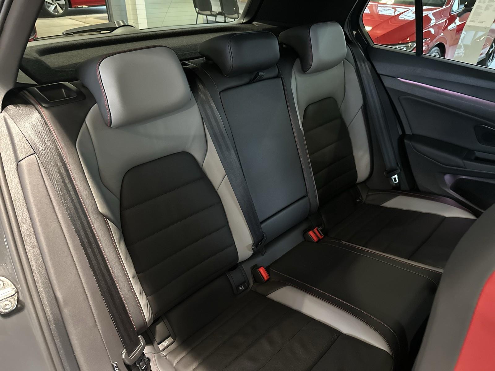 Volkswagen Golf VIII GTI DSG Matrix Leder Navi HuD H&K Kam, миниатюра 14