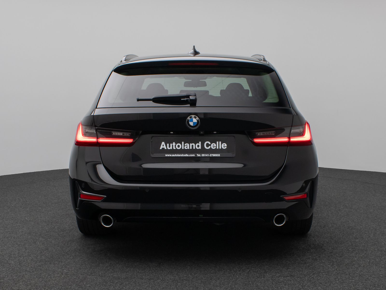 Fahrzeugabbildung BMW 320d  xD Sport Line Panorama Kamera HiFi Komfort