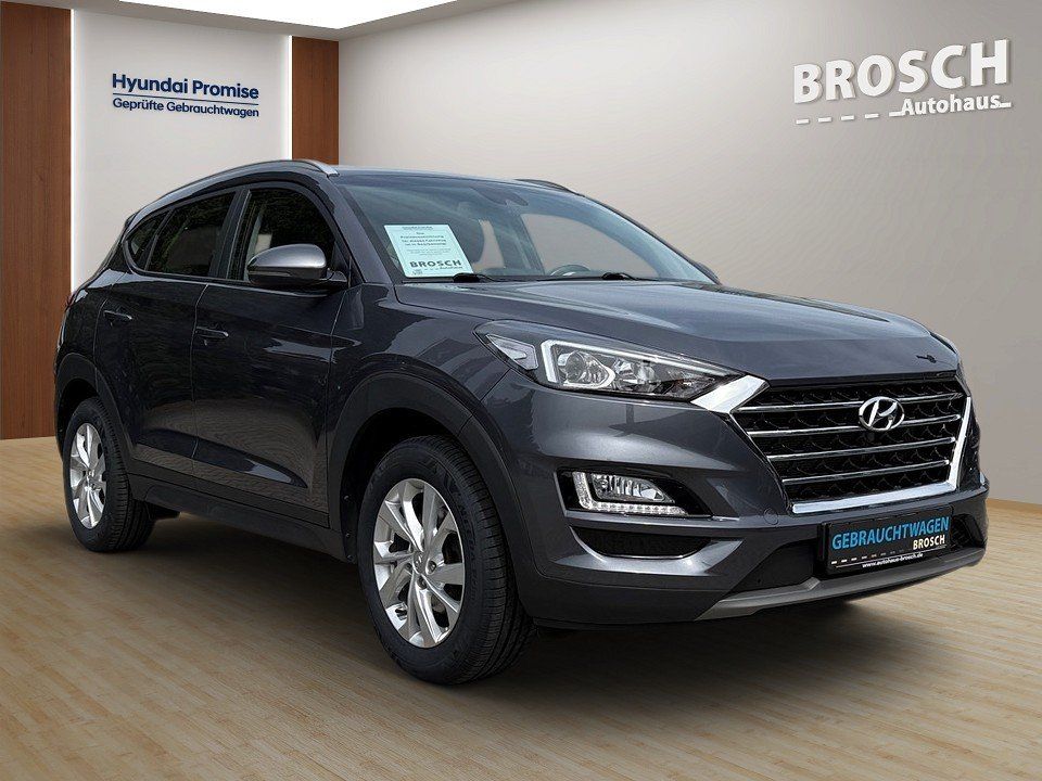 Fahrzeugabbildung Hyundai TUCSON FL 1.6T TREND GARANTIE NAV+KRELL+SHZ+KAME