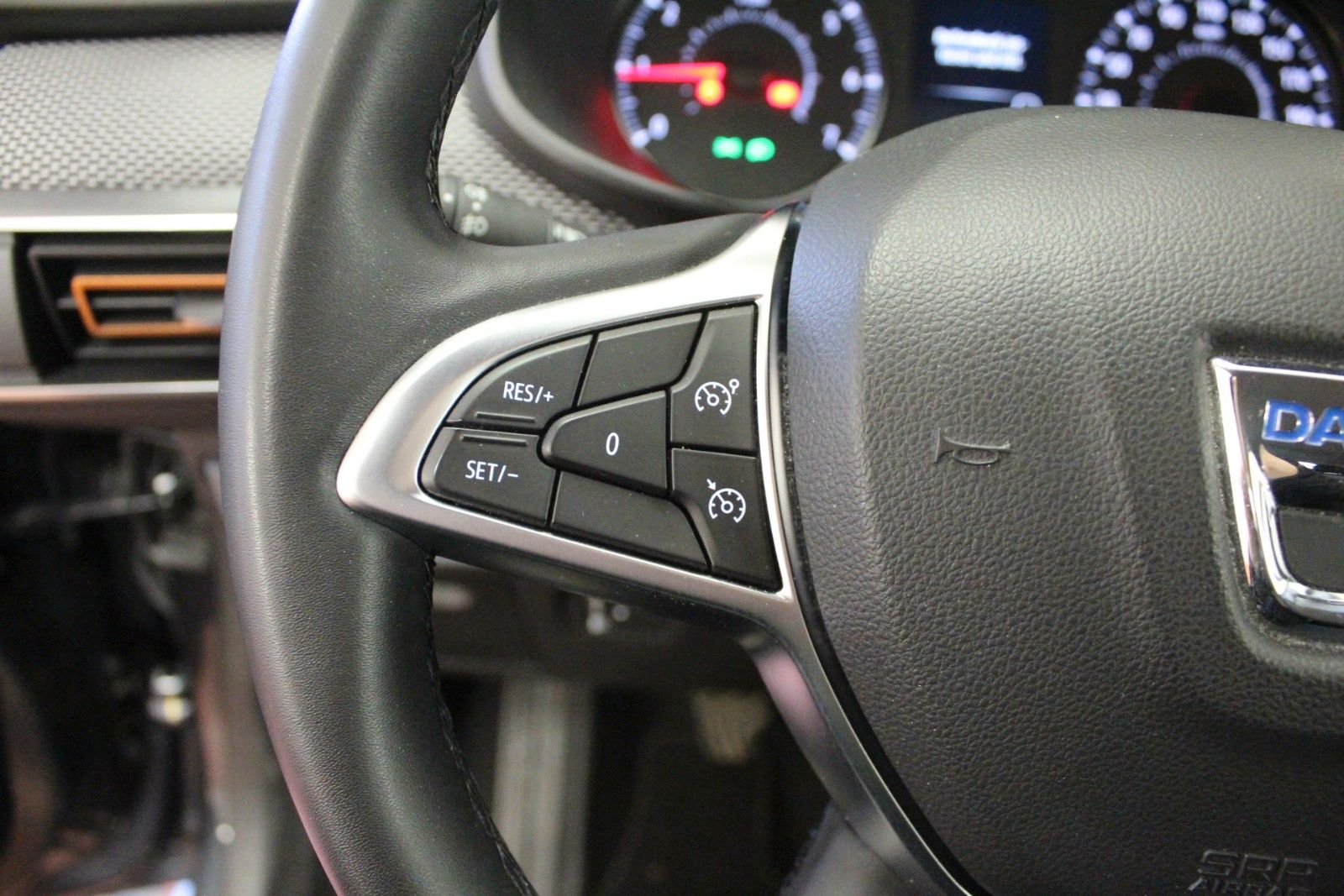 Fahrzeugabbildung Dacia Sandero TCe 90 Stepway Comfort *PDC / Kamera
