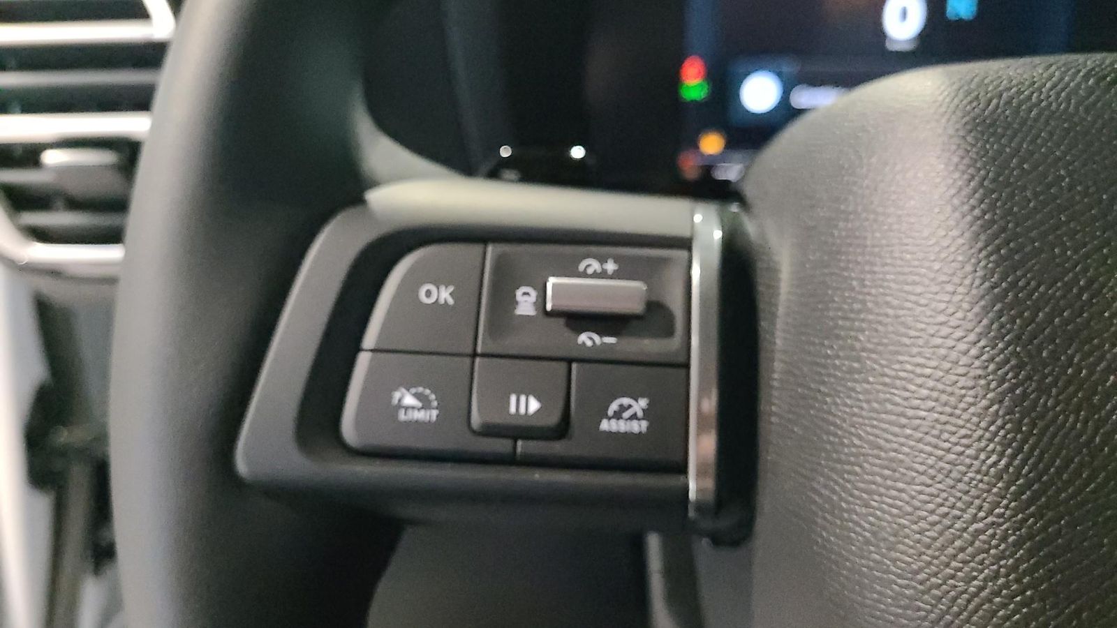 Fahrzeugabbildung Citroën C4 Max Hybrid 136 PS AT