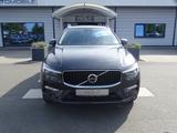 Volvo XC60 B4 CORE 2WD*LED*NAVI*RFK*GJR*4xSHZG*DAB*PDC - Volvo XC60: R