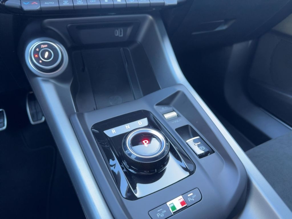 Fahrzeugabbildung Alfa Romeo Tonale Ibrida Sport Speciale Matrix Elektr. Heck
