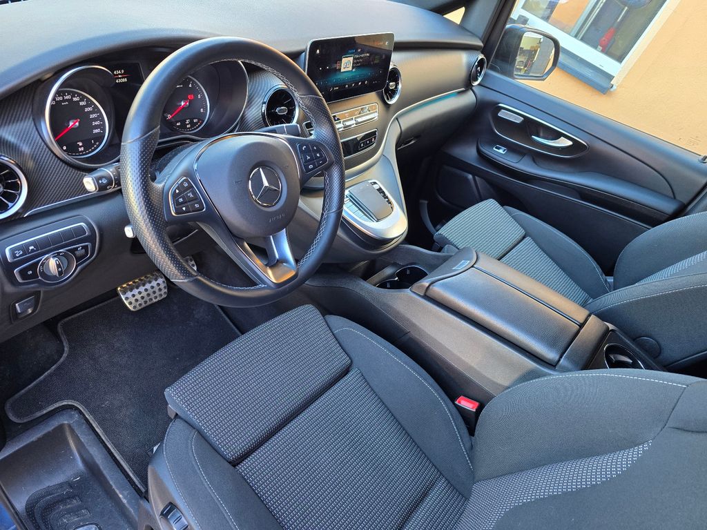 MERCEDES-BENZ V250d AMG EDITION lang 4M Night Standheiz Mwst. MERCEDES-BENZ V250d AMG EDITION lang 4M Night Standheiz Mwst.