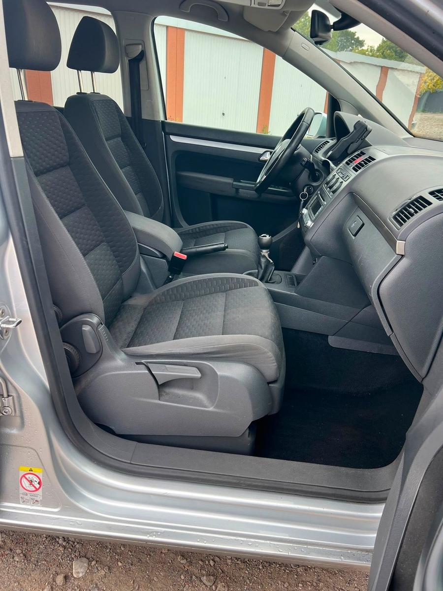 Volkswagen Touran 2007 — photo 6