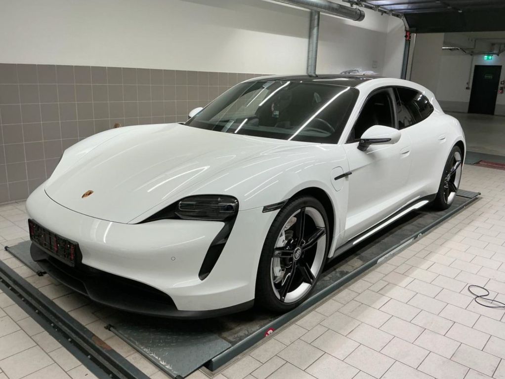 Image of Porsche Taycan