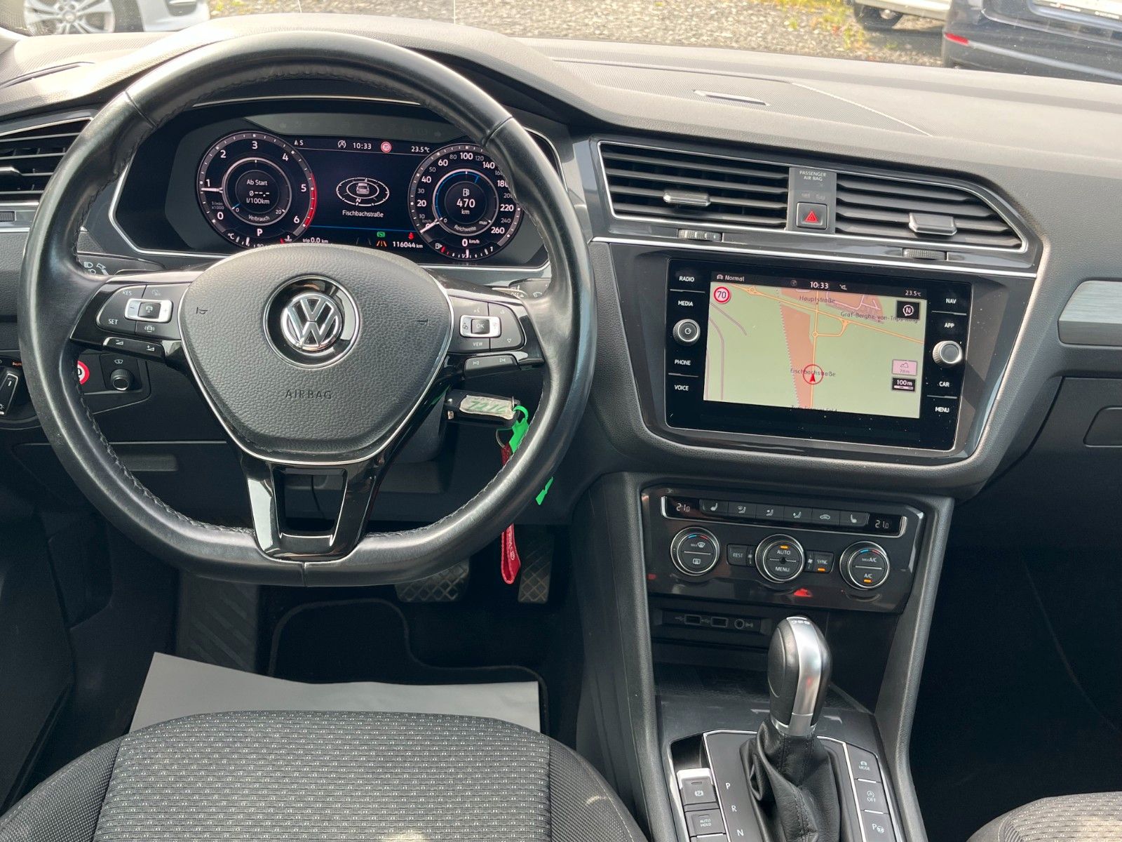 Fahrzeugabbildung Volkswagen Tiguan Allspace 2.0 TDI DSG Navi HUD AHK LED SPO
