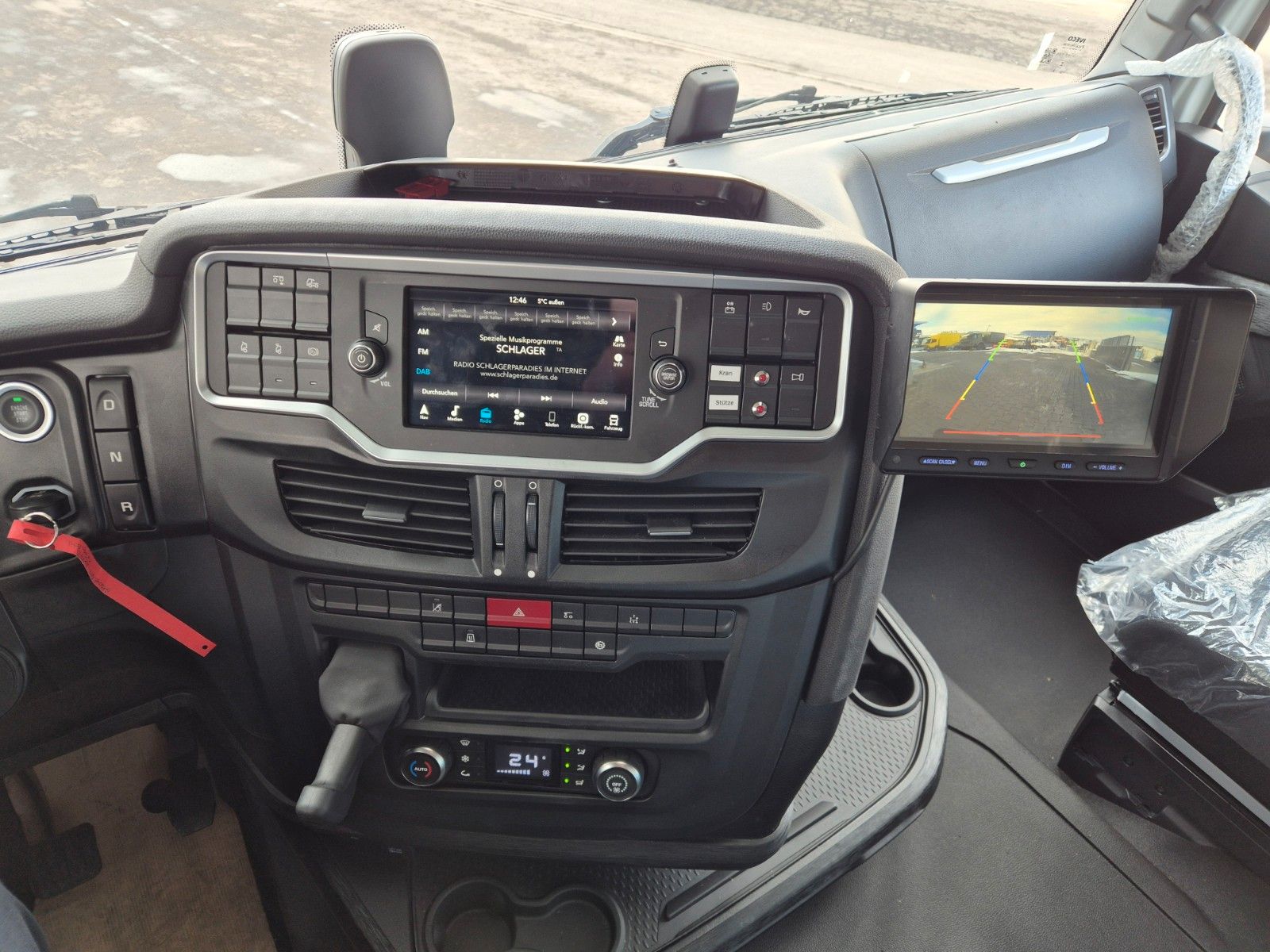 Fahrzeugabbildung Iveco X-Way 530 6x2 Palfinger PK 20.501L TEC3 Navi