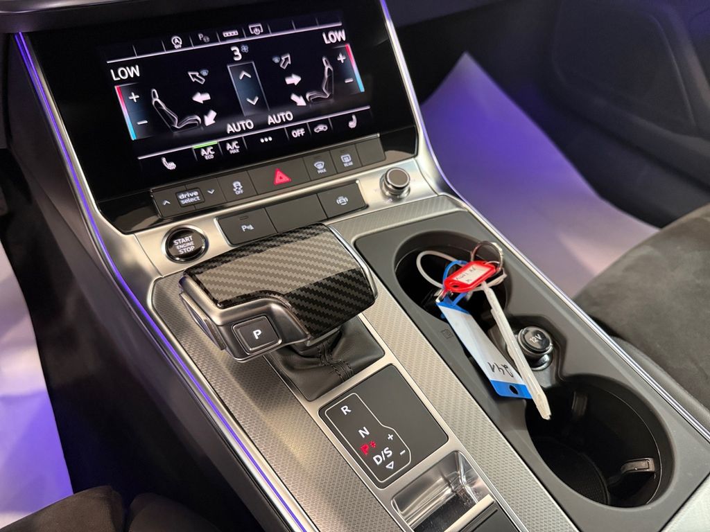 Audi A6 - Bild 17