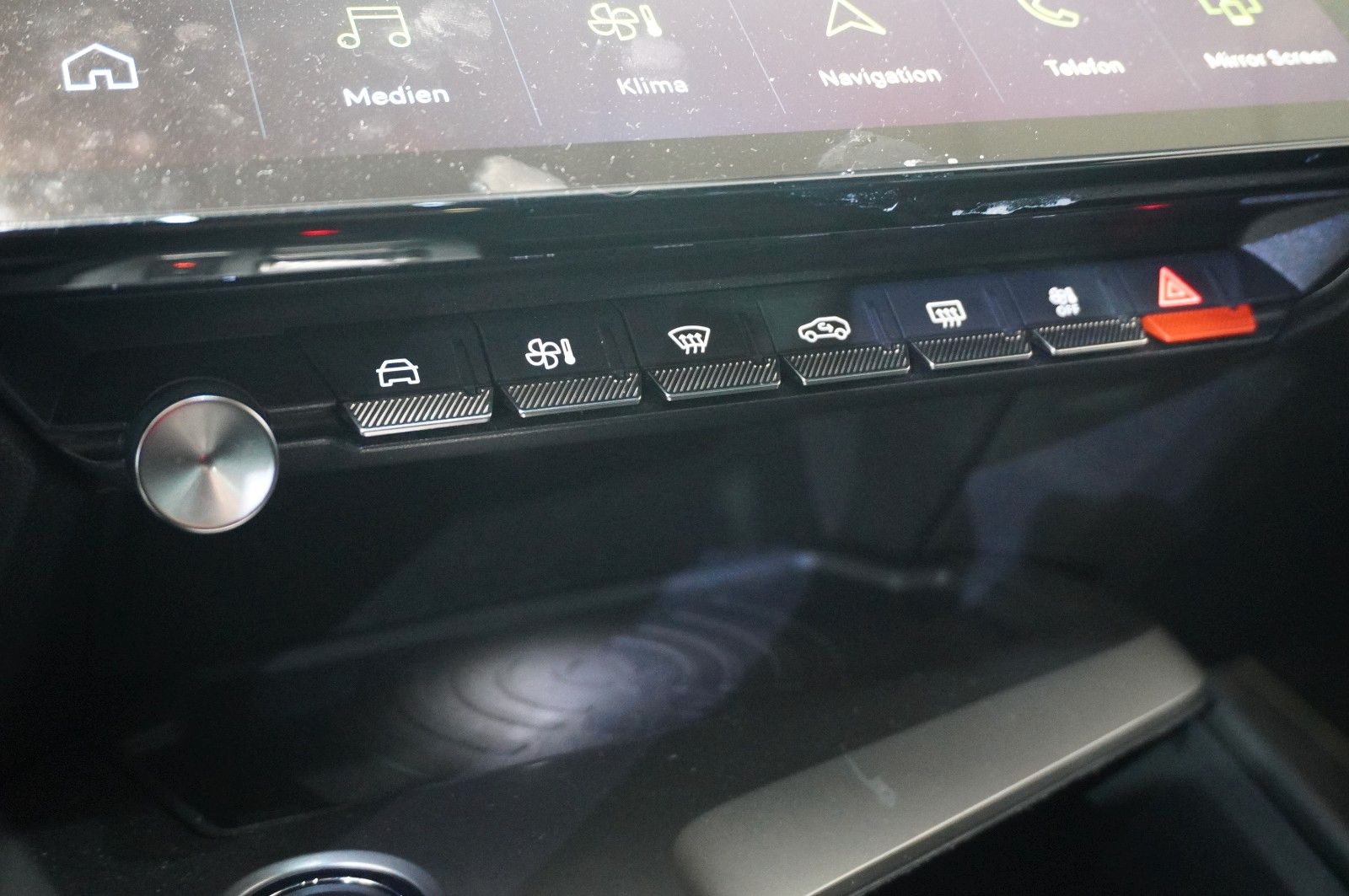 Fahrzeugabbildung Peugeot 308 SW 1.5D GT SPORT NAVI/LED/KAMERA/VIRT./DAB+