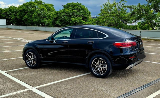 MERCEDES-BENZ GLC 220 d 4M Coup AMG-Pano KeyGo Garan